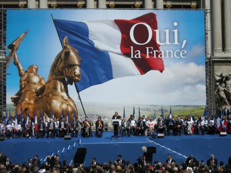 Oui, la France ! Non, le Système !